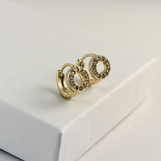 Huggies chapa de oro zirconias aro grande