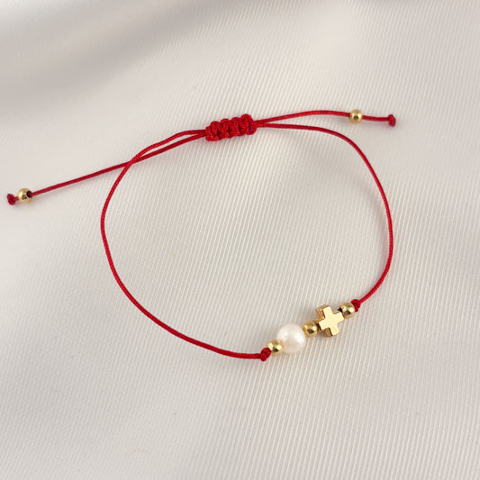 Pulsera hilo perla cruz chapa de oro