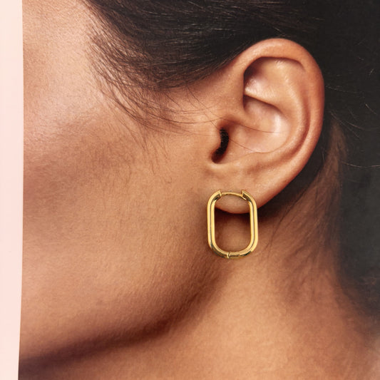 Arracadas U chapa de oro 2 cm