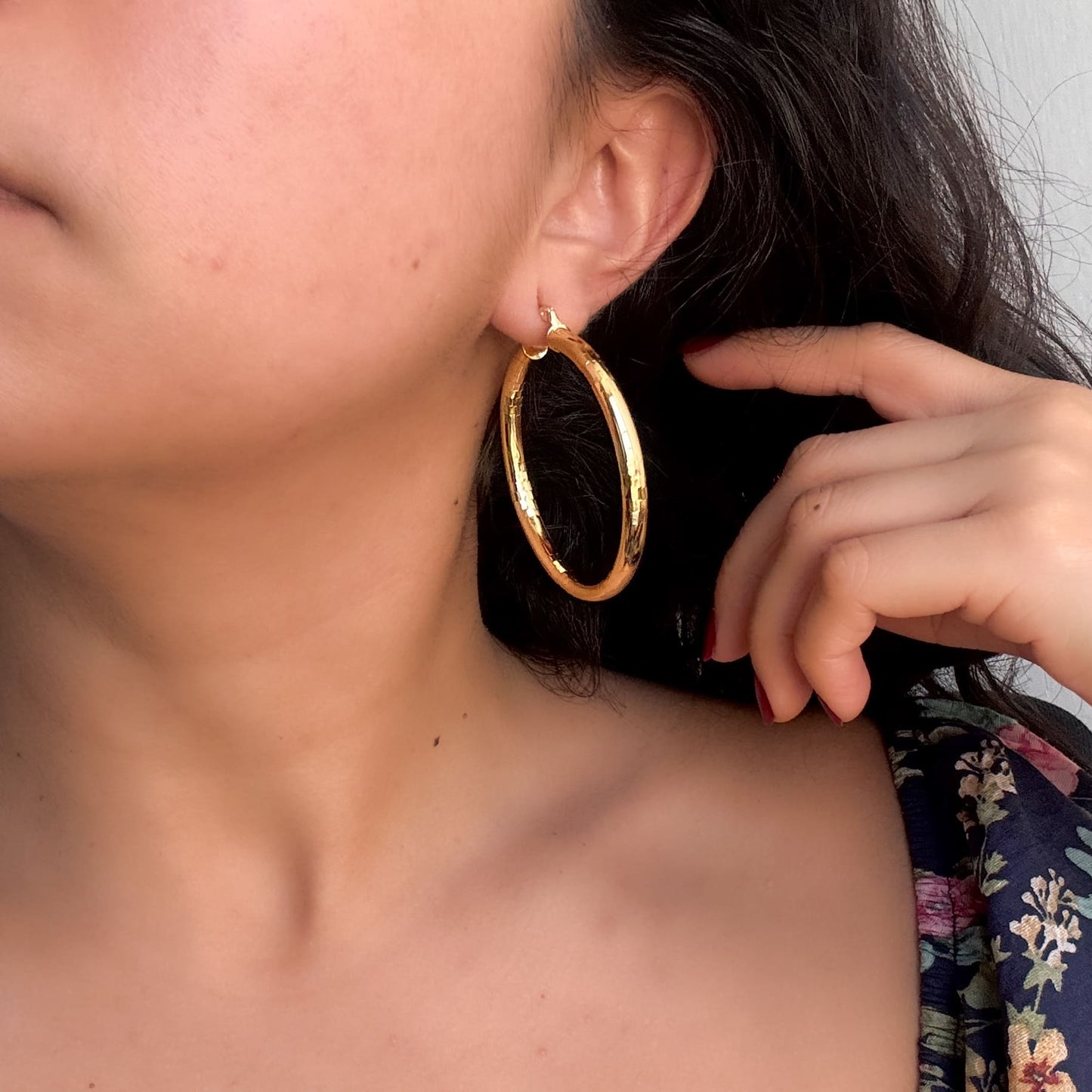 Arracadas tubulares 5 cm chapa de oro ligero diamantado