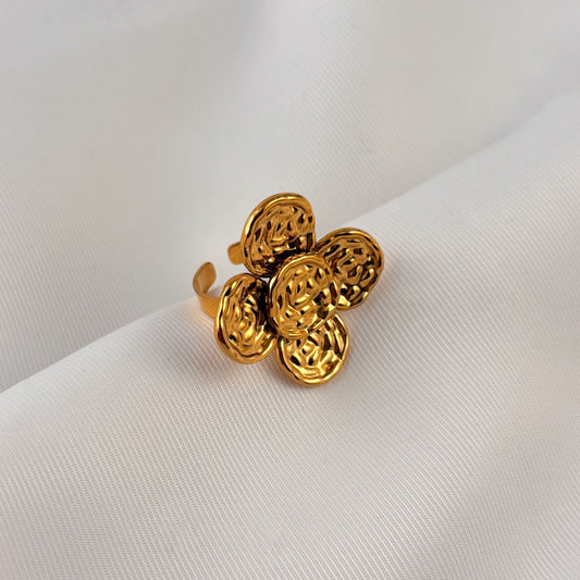 Anillo flor acero inoxidable dorado brillante 4 pétalos