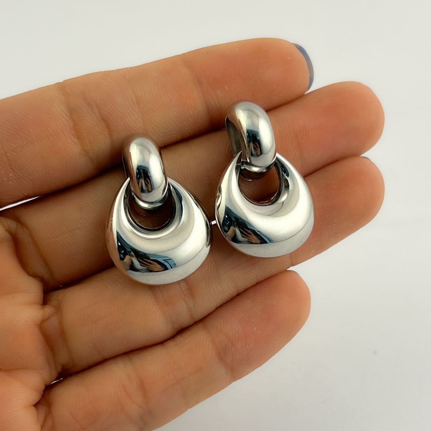 Arete gota chunky colgante acero inoxidable