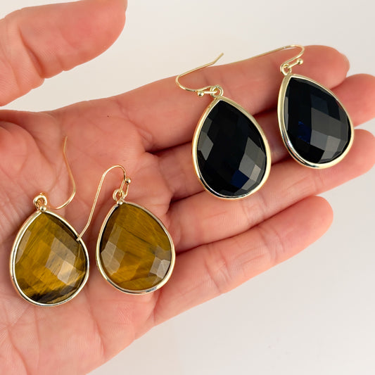 Aretes chapa de oro piedra natural gota grande