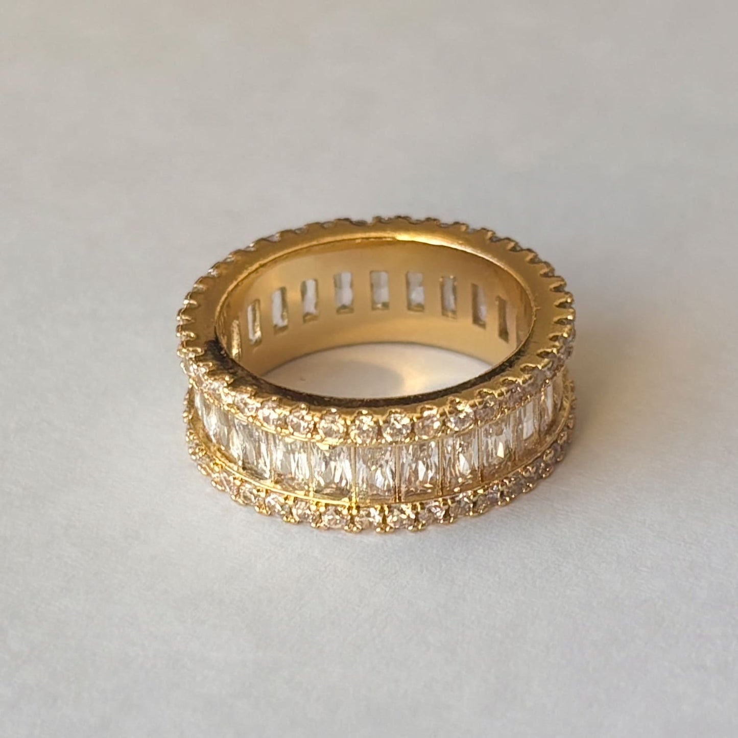 Anillo grueso churumbela zirconias chapa de oro