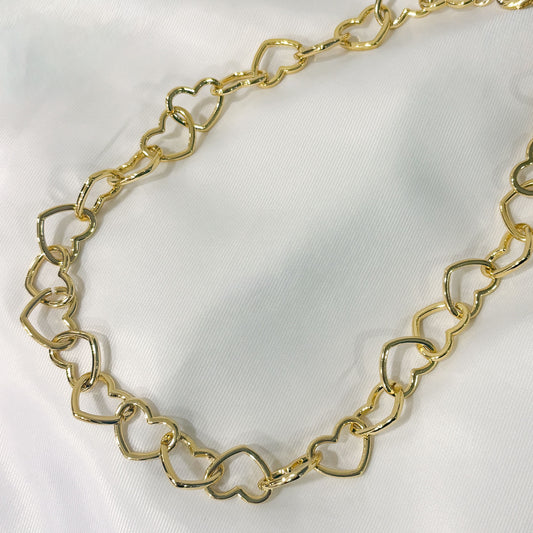 Collar chapa de oro cadena de corazones