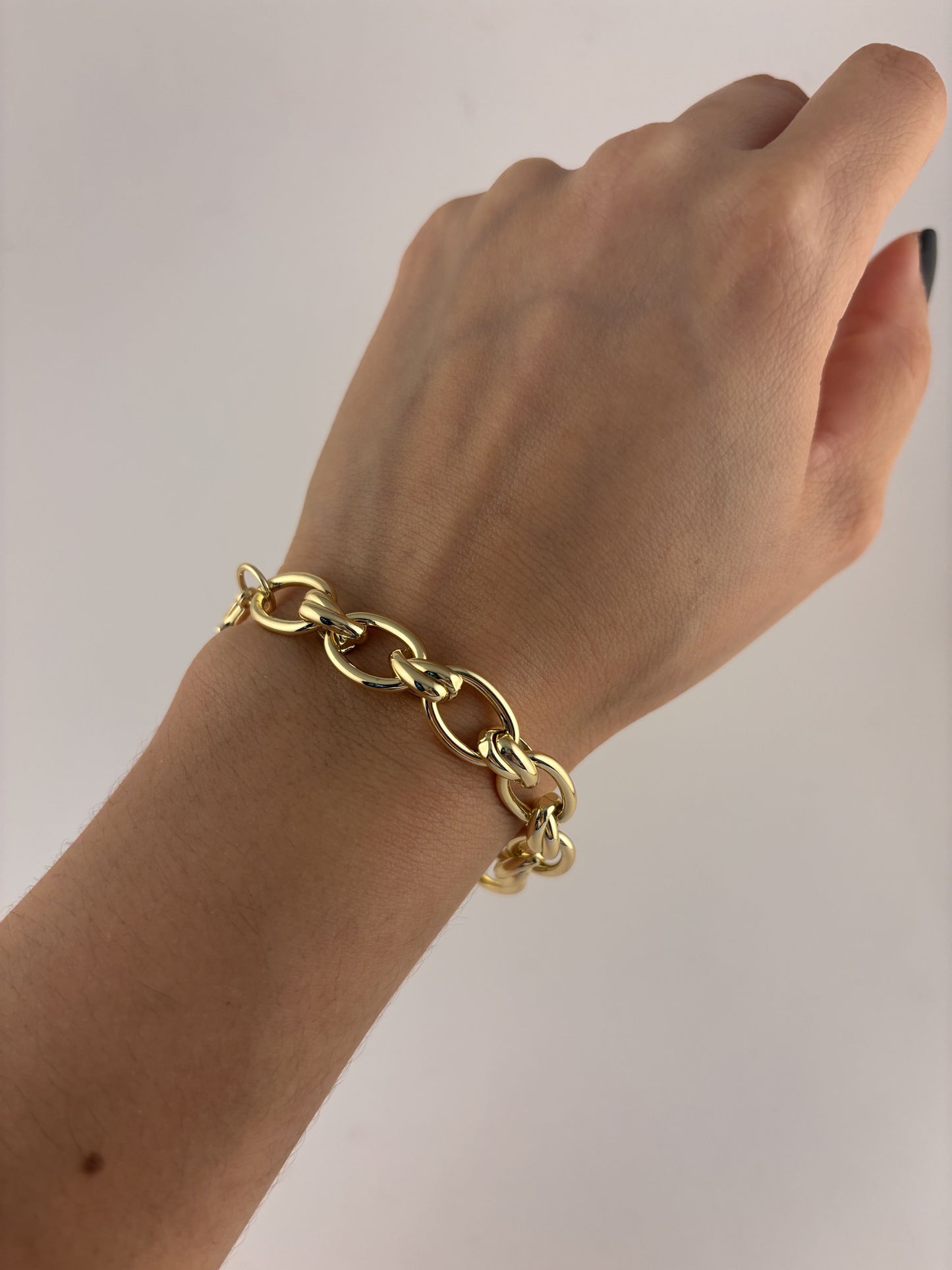 Pulsera eslabones chapa de oro ovalados engarzados