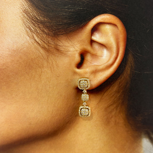 Aretes largos cuadrado zirconias elegante baño de oro