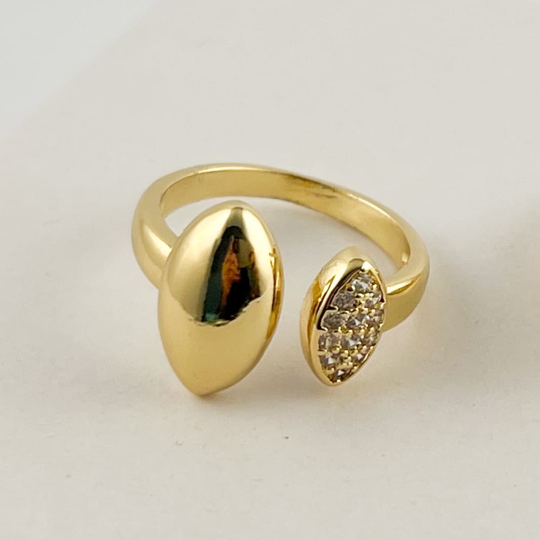 Anillo chunky lisos y zirconias ajustable