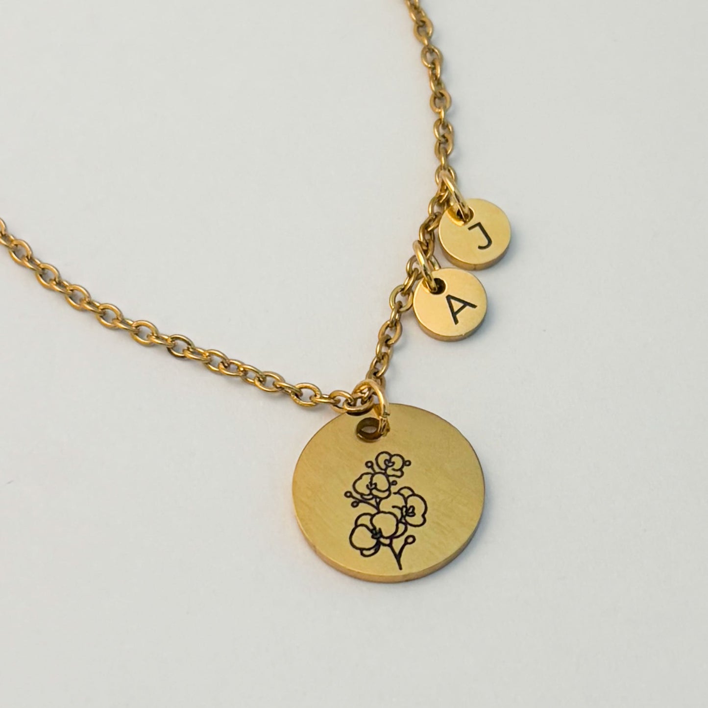 Collar flor de nacimiento monedas con iniciales de hijos regalo día de las madres
