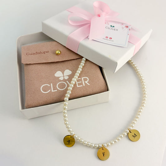 Collar personalizado perlas dijes con iniciales de hijos regalo día de las madres