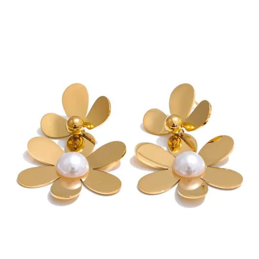 Aretes flor acero premium 6 pétalos dorado perla