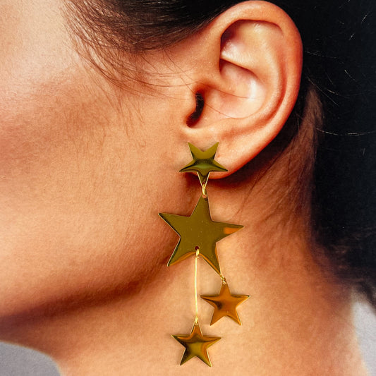 Aretes acero inoxidable premium estrellas dorado