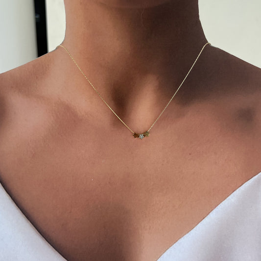 Collar tres estrellas mini madre perla acero premium dorado