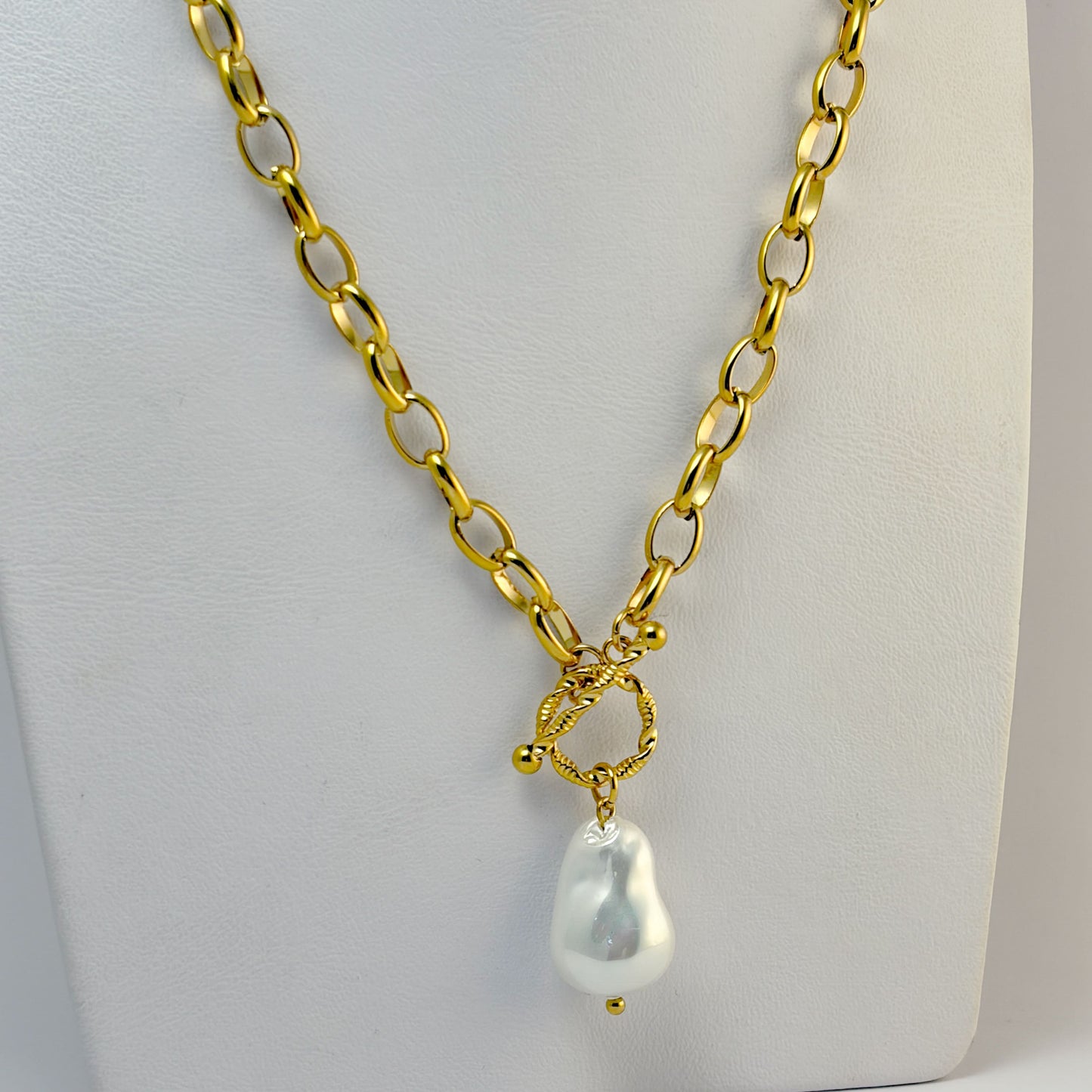 Collar cadena eslabones dorado broche marino perla irregular acero premium 44 cm