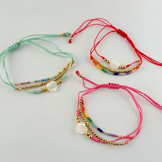 Pulsera triple hilo ajustable chapa de oro corazón madre perla bolitas miyuki de colores ¡Elige el color!