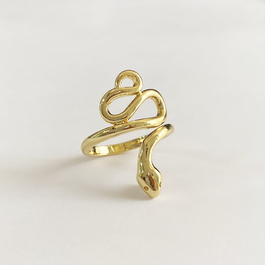 Anillo ajustable serpiente lisa chapa de oro