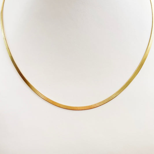 Cadena planchada acero inoxidable dorada 45 cm 4 mm